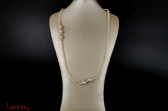 Pearl Necklace with Cotton Pearl